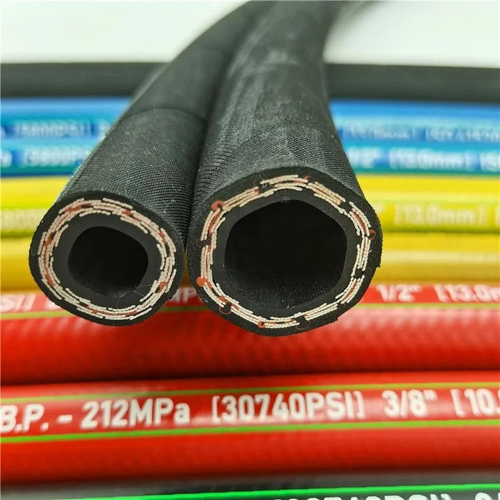 Tubo de retorno de óleo de borracha flexível multiuso R3 R6 Tubo hidráulico trançado de fibras